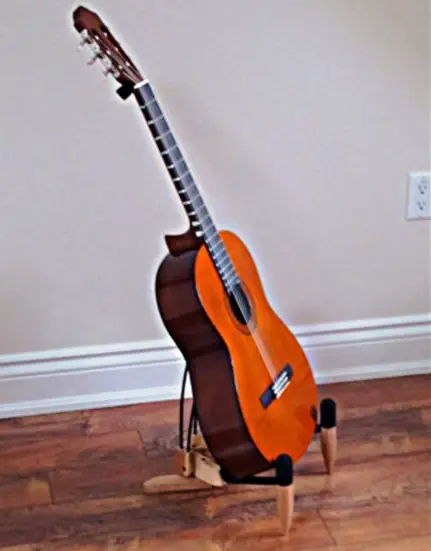 Stageline GS550A Wooden Guitar Stand