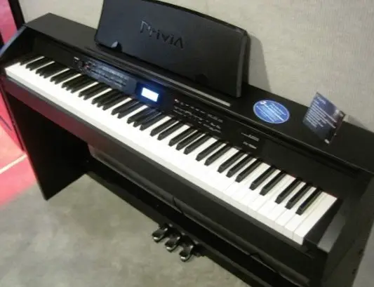 Casio PX-360 Privia Piano