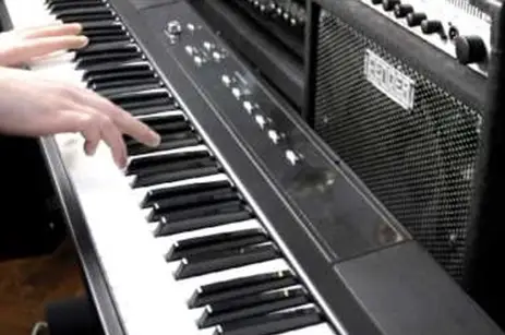 5 Best Portable Keyboard Piano Under 200 Dollars