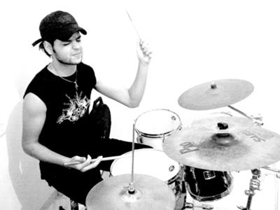 Music Teacher and Professional Drummer by Ayman (dubai)