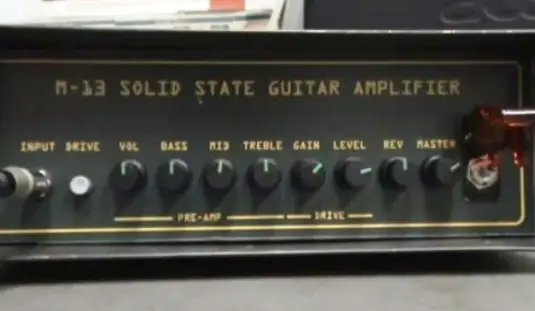 solid state guitar amplifier