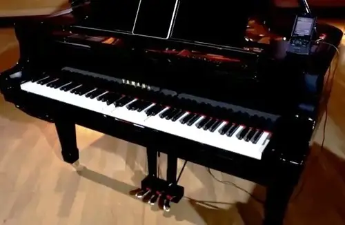 Yamaha disklavier piano
