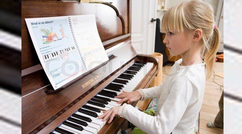 right age to play piano