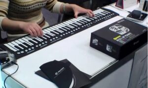 roll up piano keyboard